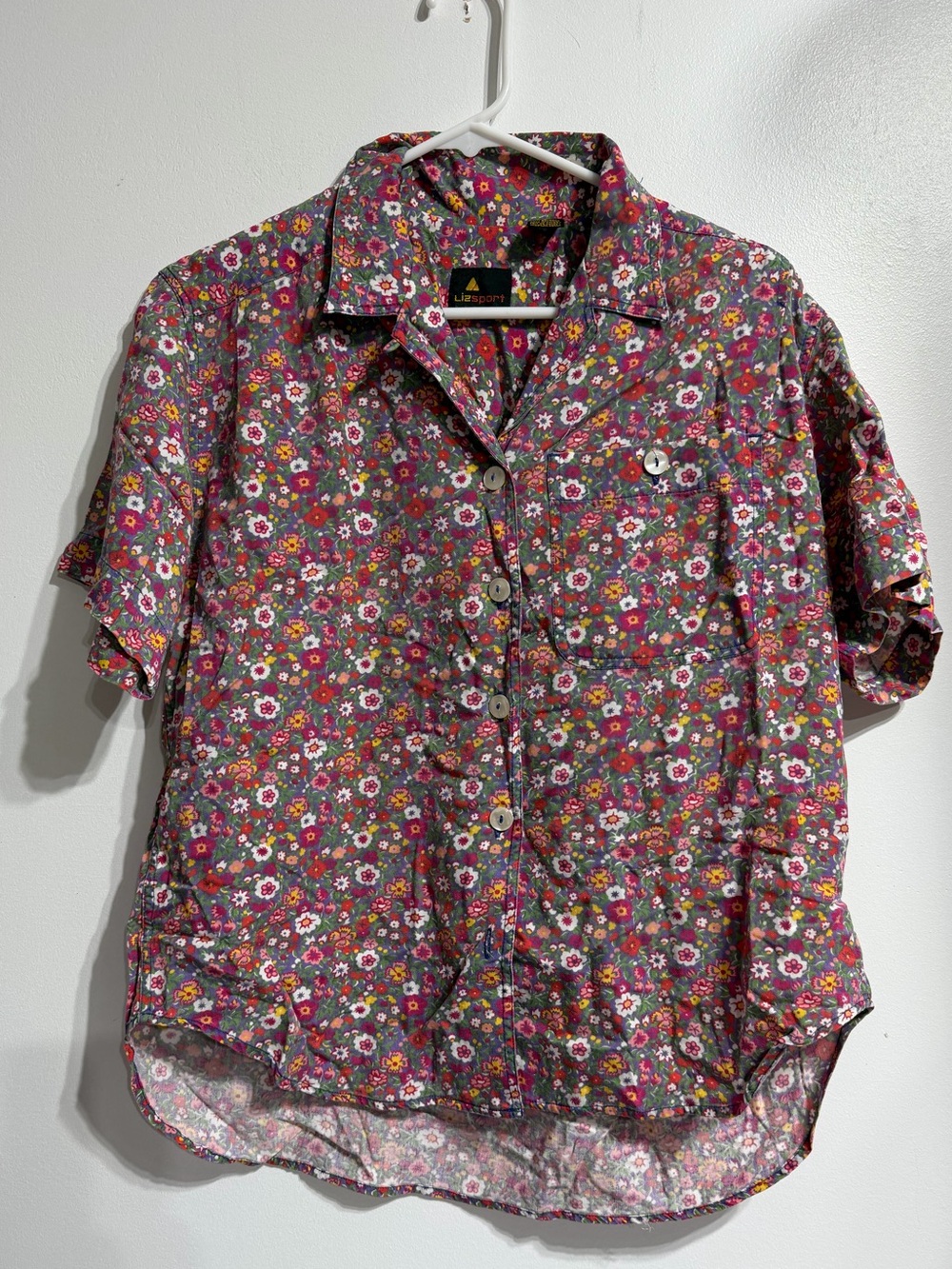 VTG Liz Sport Petite Short Sleeve Button-Down Shirt Multi Floral Rayon Size S